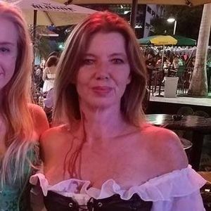 Meet your Posher, Marie